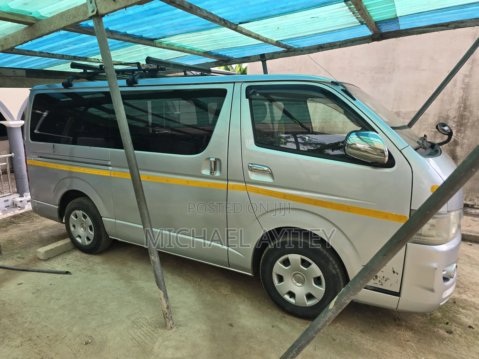 Toyota HiAce 2008 Silver
