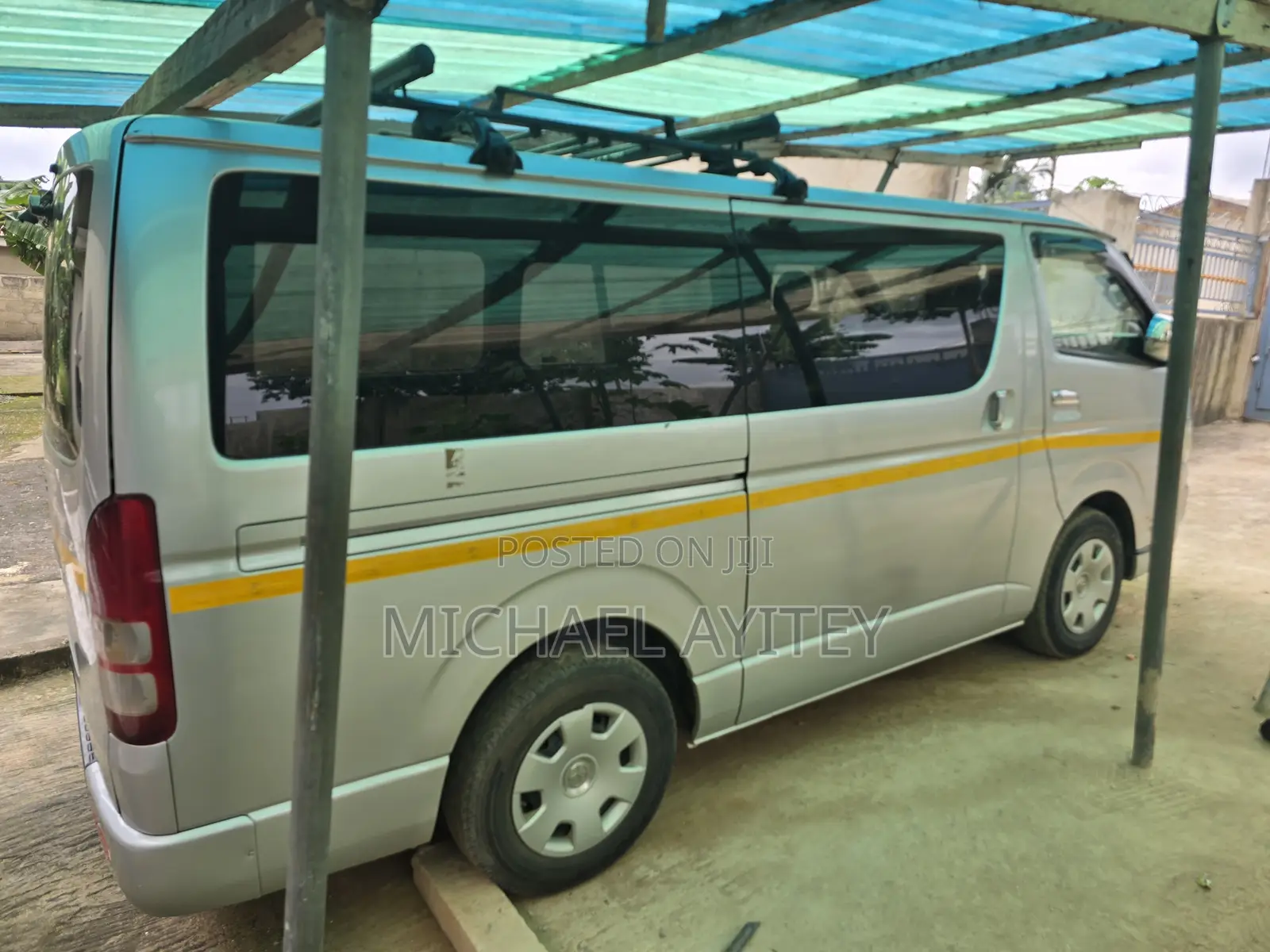 Toyota HiAce 2008 Silver