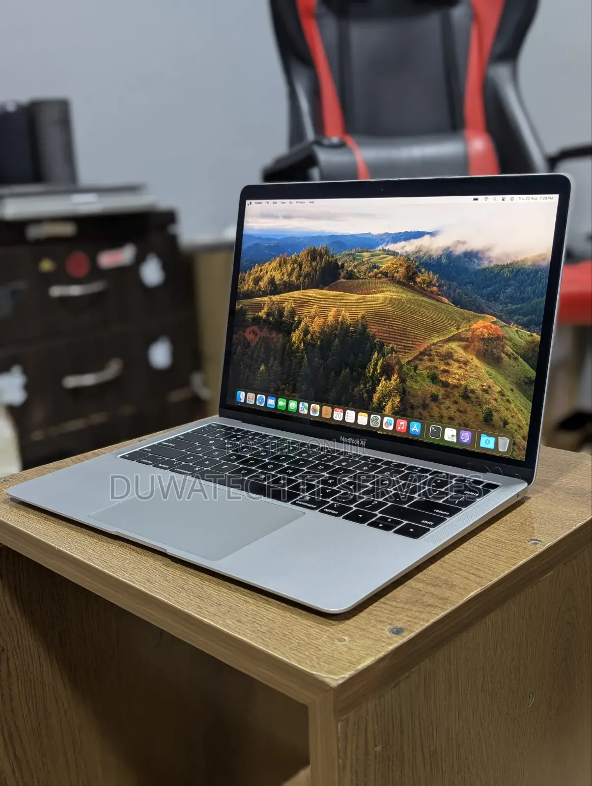 Laptop Apple MacBook Air 2018 8GB Intel Core i5 SSD 256GB