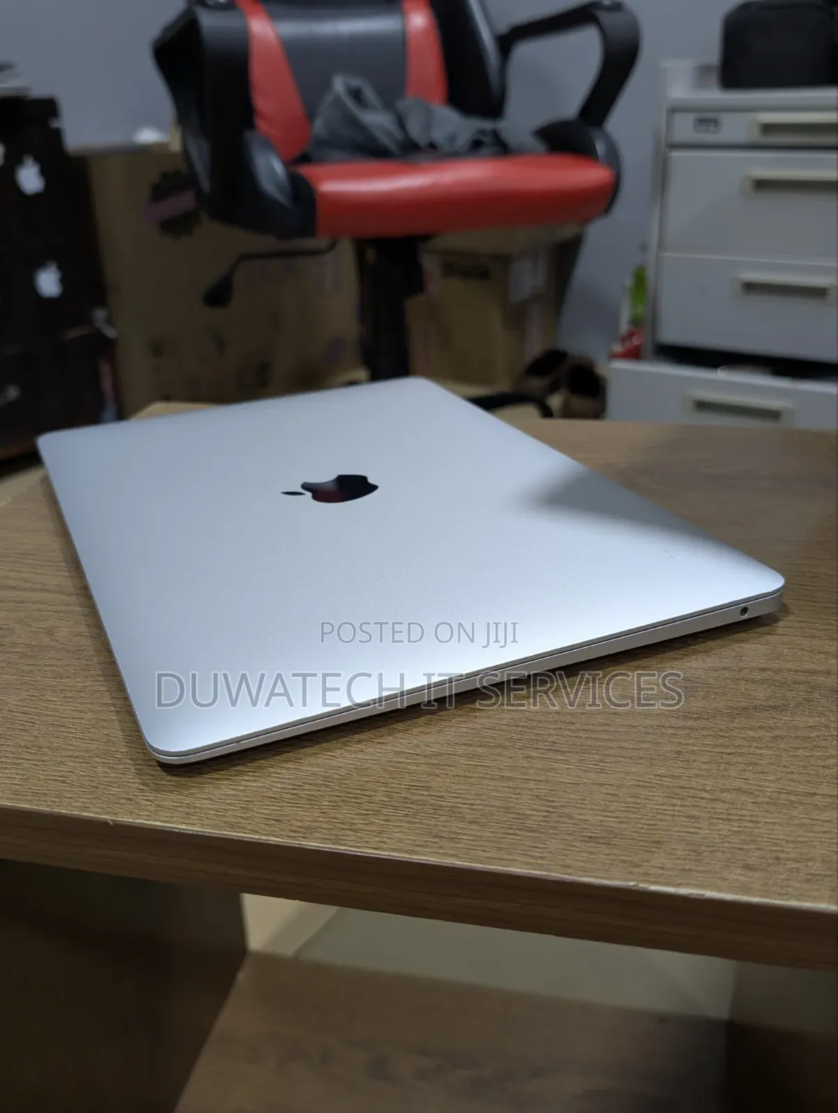 Laptop Apple MacBook Air 2018 8GB Intel Core i5 SSD 256GB