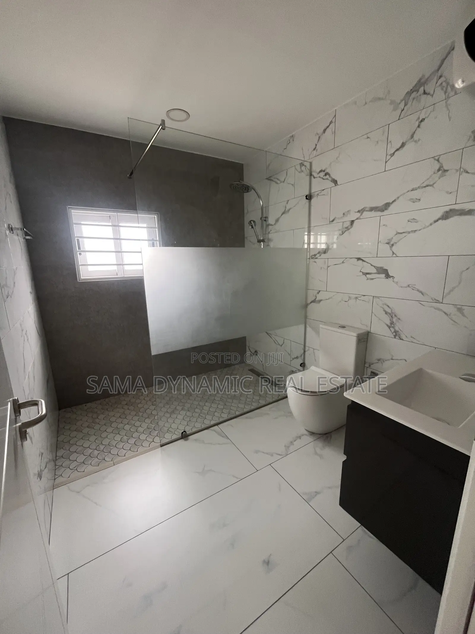 4bdrm House in Roundabout, Tseaddo for sale