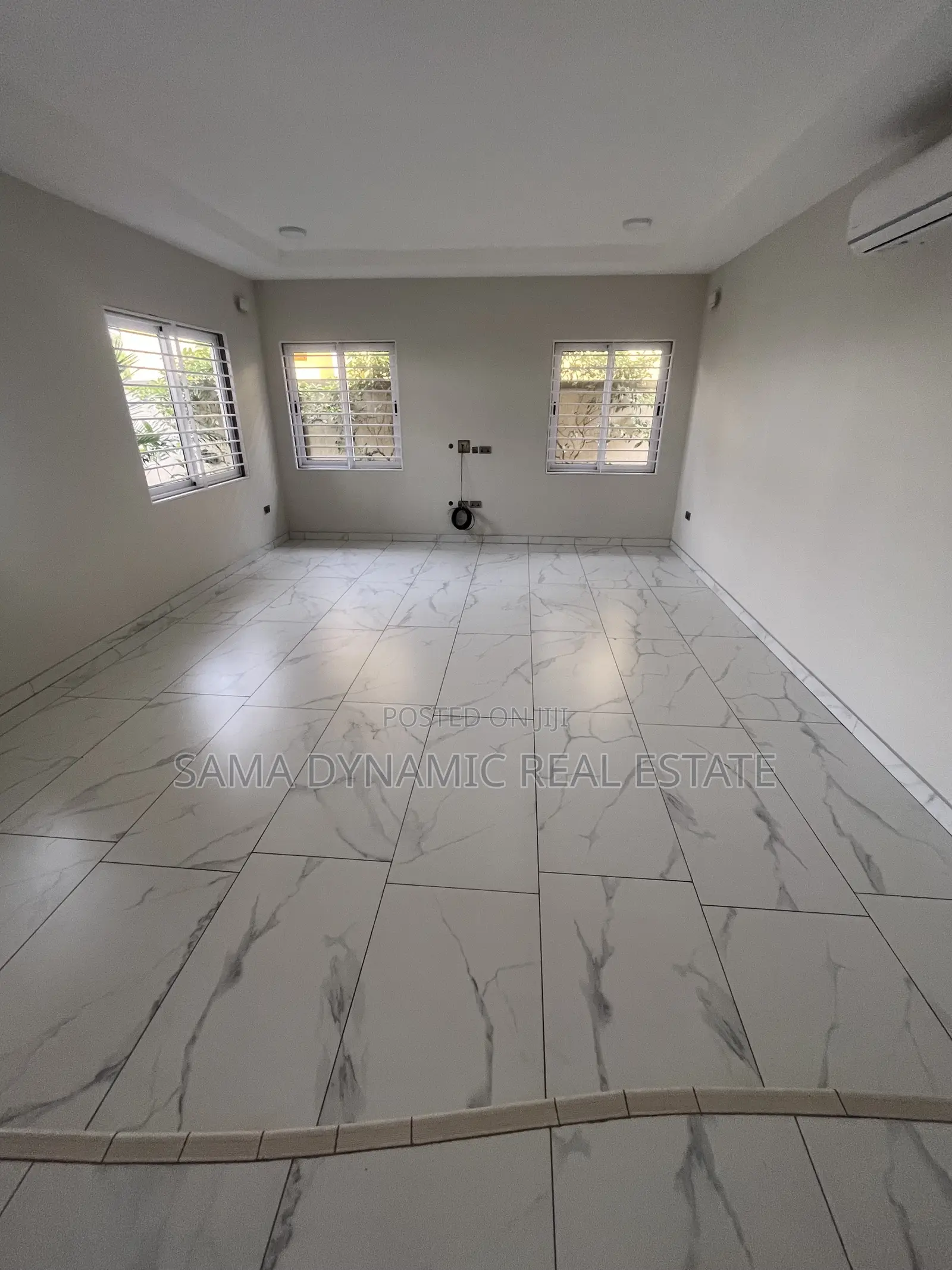 4bdrm House in Roundabout, Tseaddo for sale
