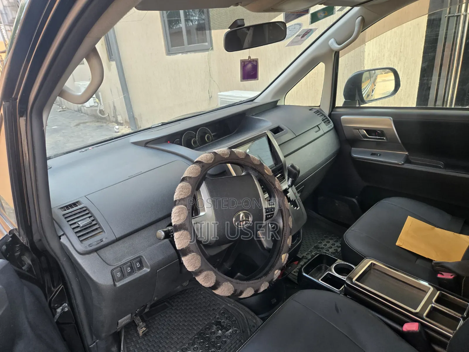 Toyota Voxy 2012 Black