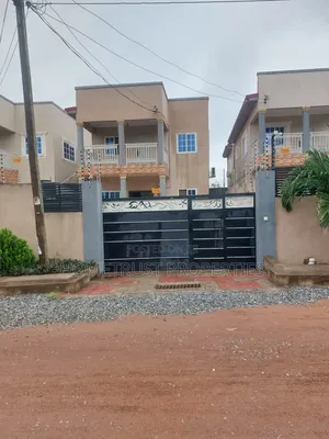 3bdrm Duplex in Ga Odumase, Pentecost for sale