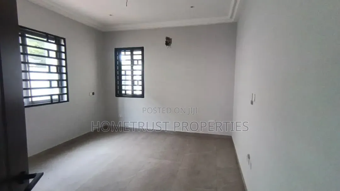 3bdrm Duplex in Ga Odumase, Pentecost for sale