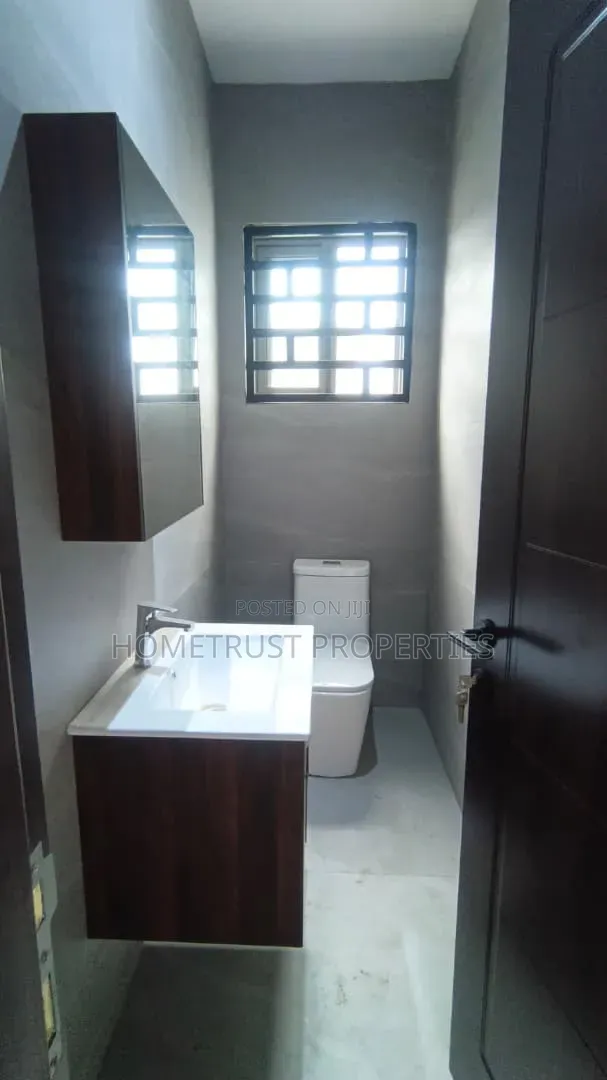 3bdrm Duplex in Ga Odumase, Pentecost for sale