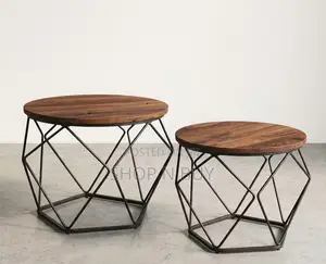 Rround Coffee Table