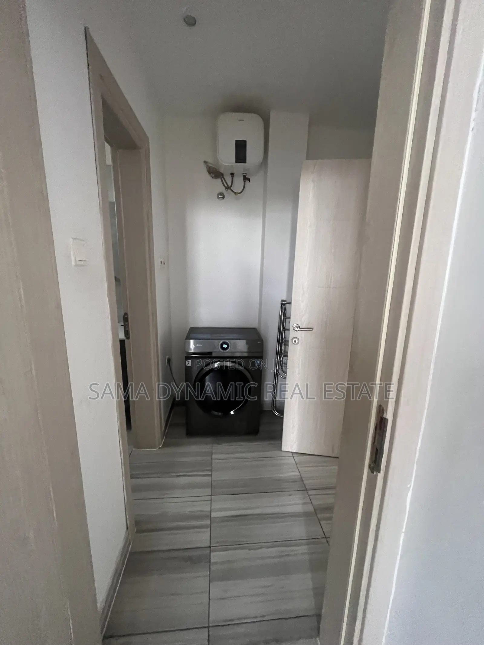 Furnished 2bdrm Apartment in Oxford Street, Osu for sale