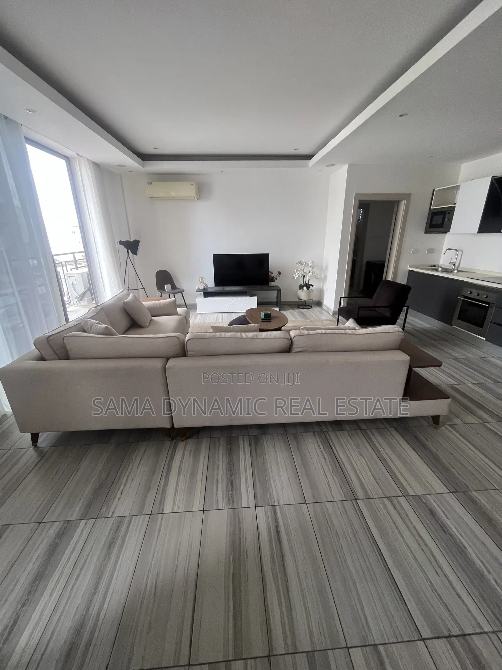 Furnished 2bdrm Apartment in Oxford Street, Osu for sale