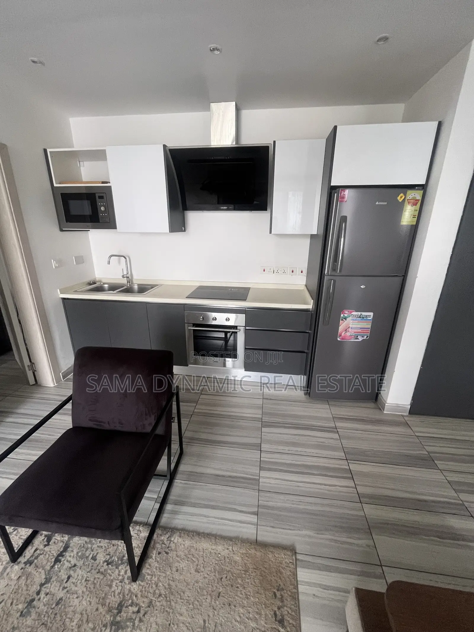 Furnished 2bdrm Apartment in Oxford Street, Osu for sale