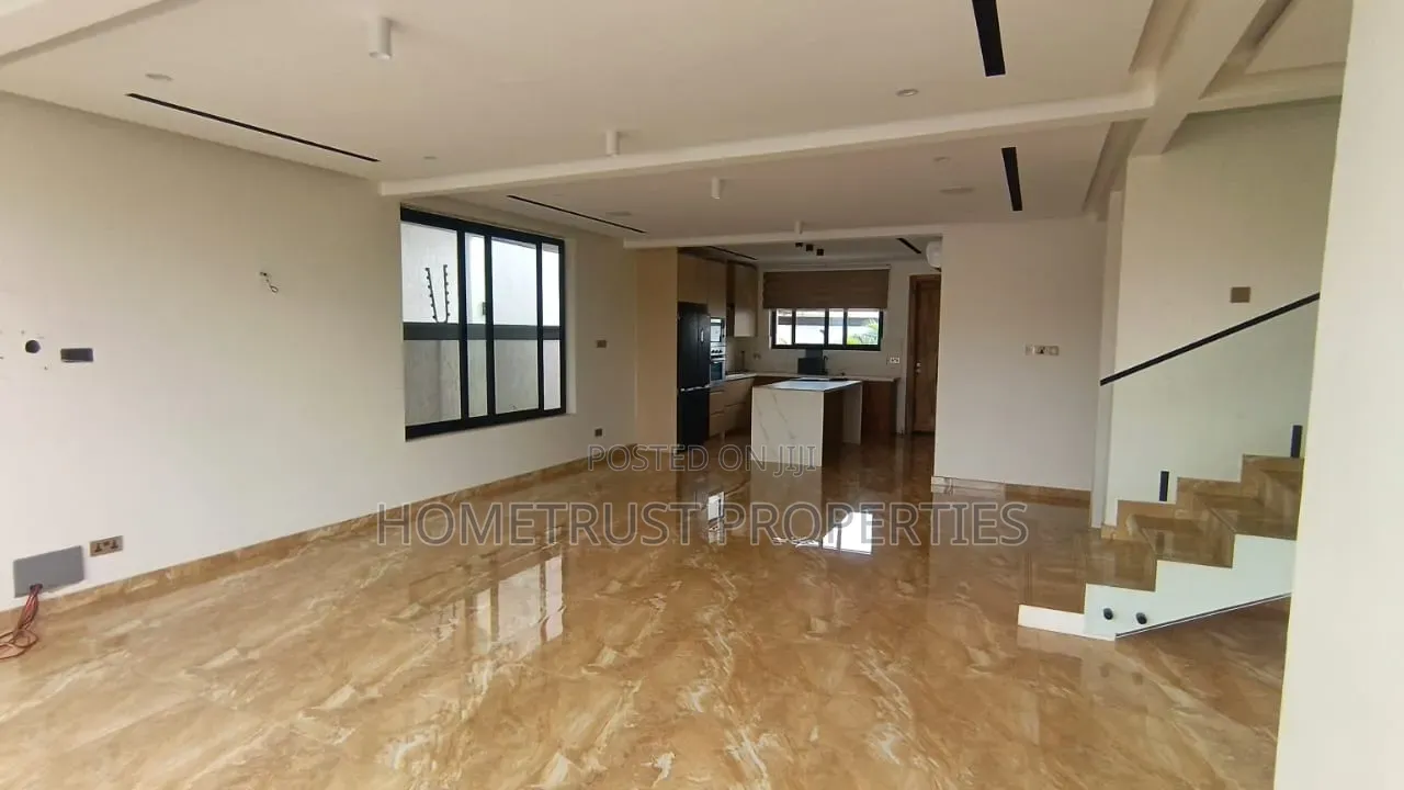 4bdrm Duplex in Tseaddo Burma Hills for sale