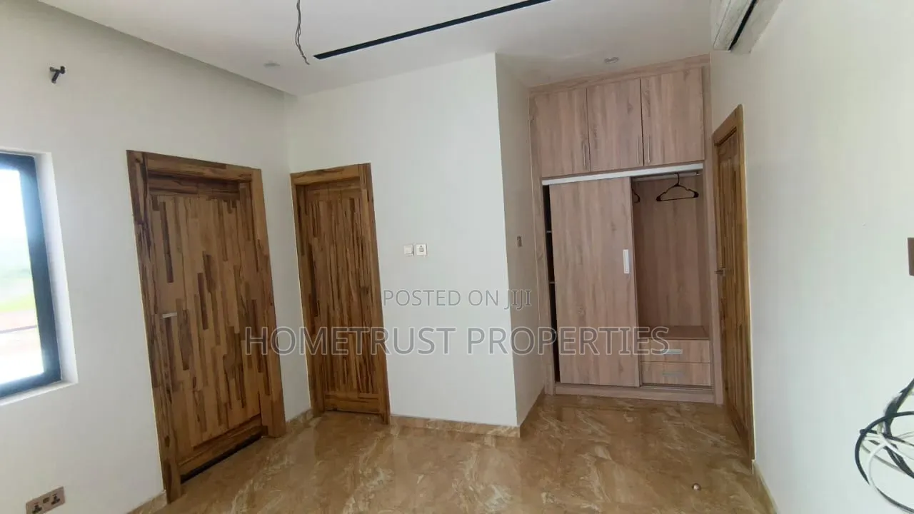 4bdrm Duplex in Tseaddo Burma Hills for sale