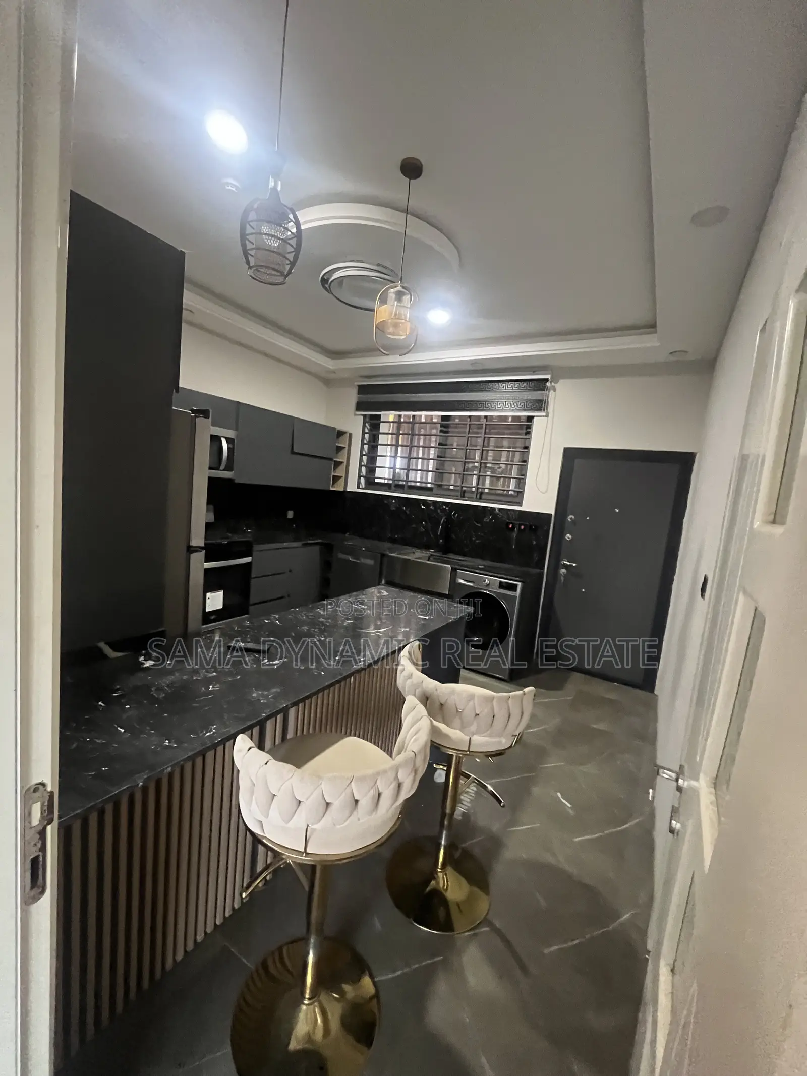 Furnished 5bdrm House in East Airport, Tseaddo for rent