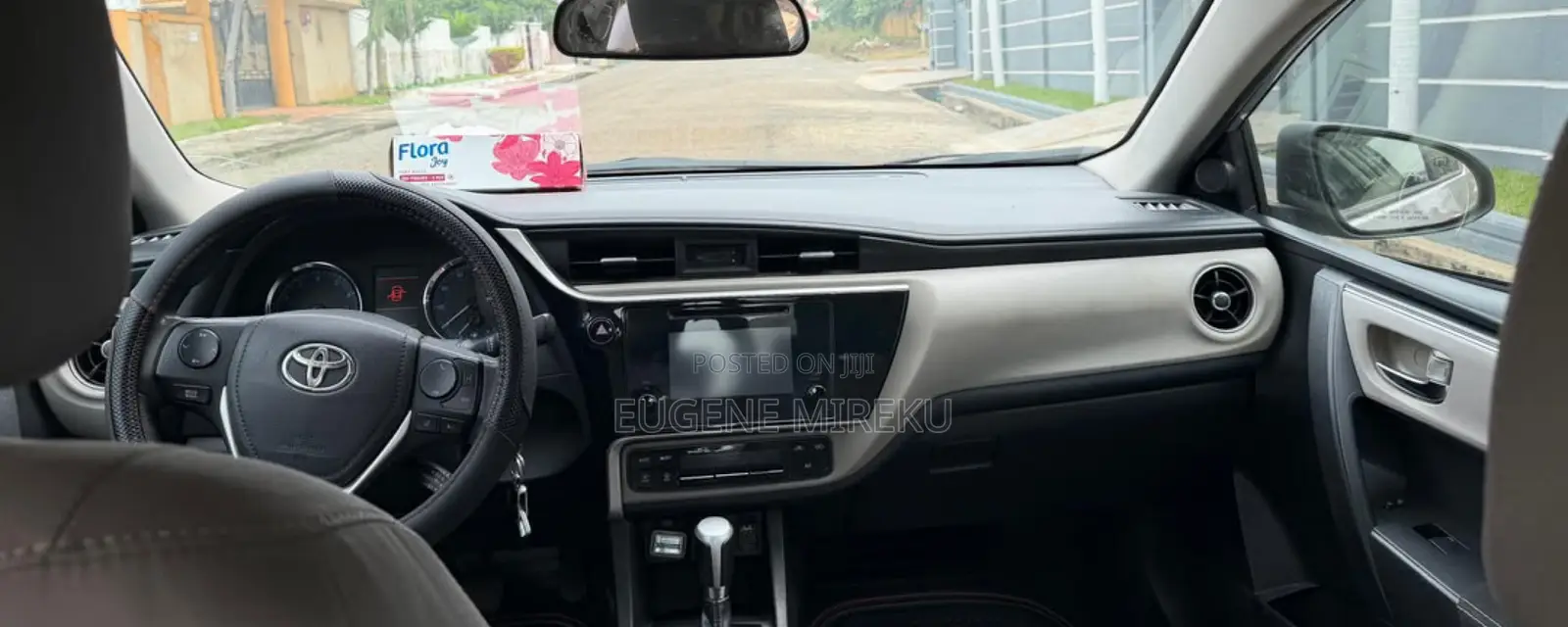 Toyota Corolla 2019 Silver
