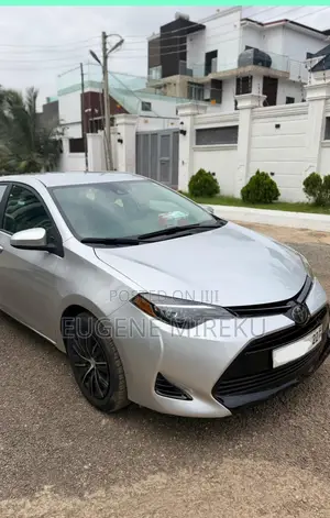 Toyota Corolla 2019 Silver