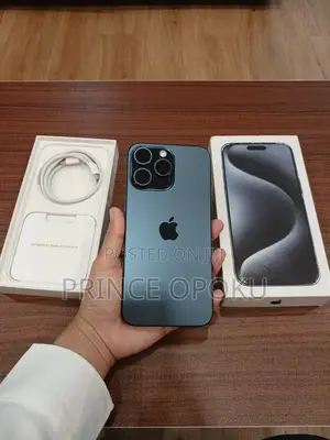 Apple iPhone 15 Pro Max 256 GB Gray