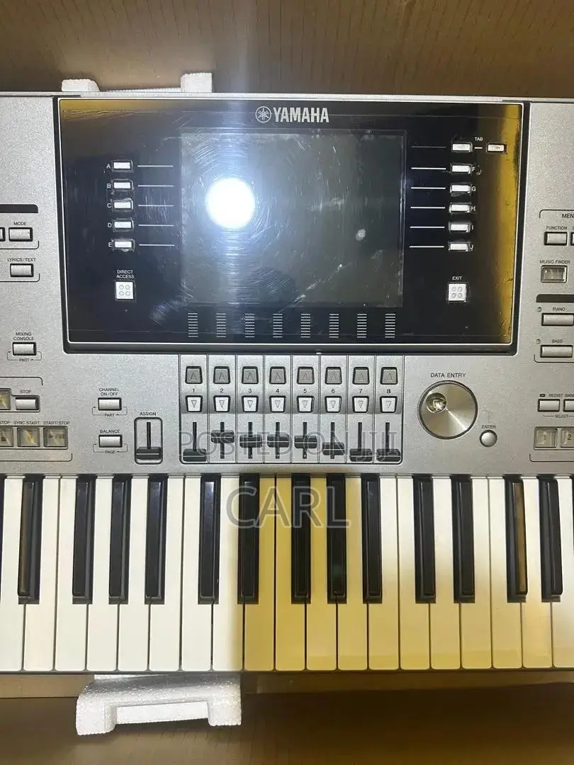 Yamaha Tyros5 76-Key Keyboard