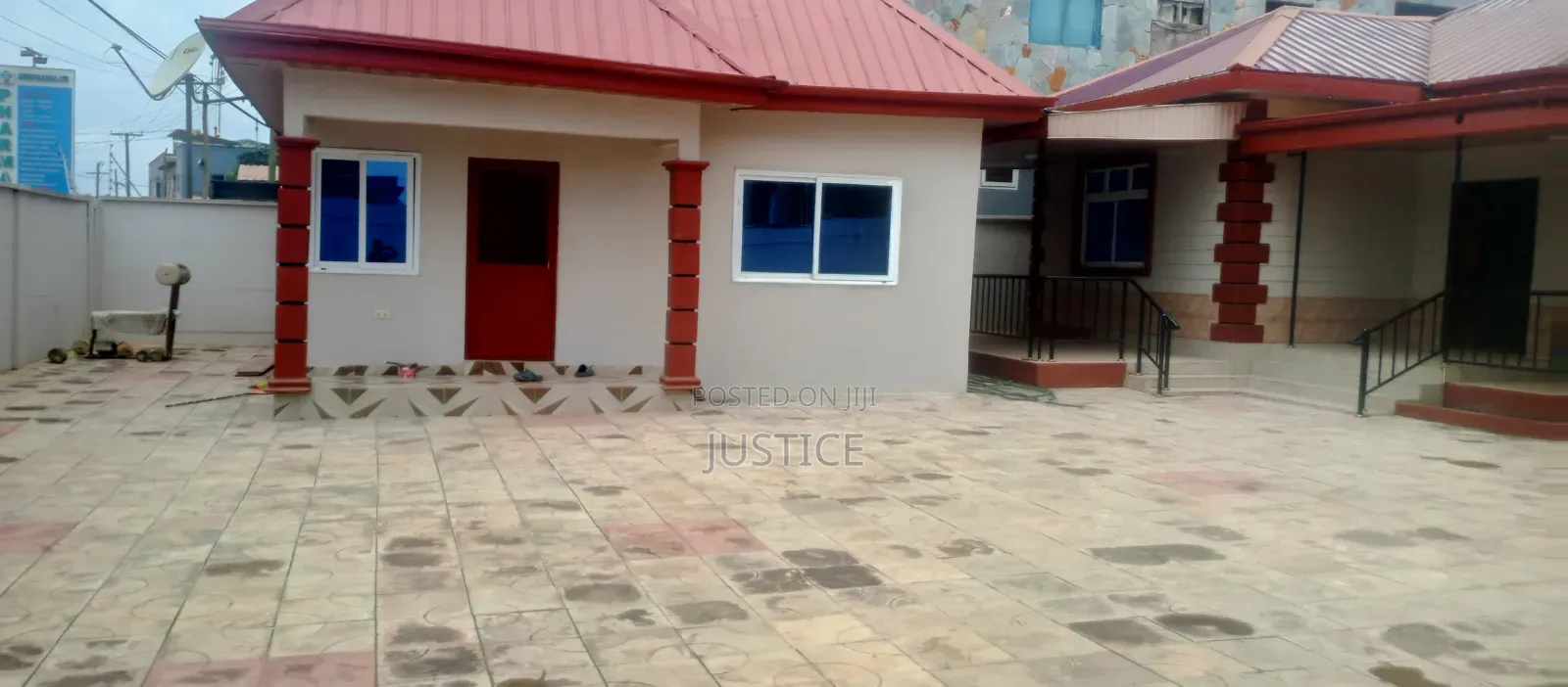 4bdrm House in Ayi Mensah, Oyarifa Mall Area for rent