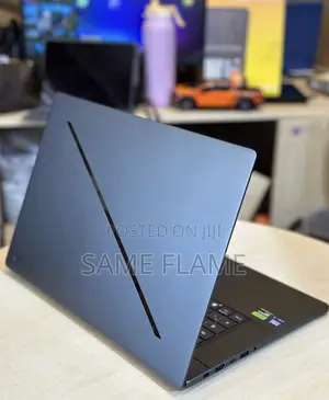 New Laptop Asus ROG Zephyrus G16 32GB Intel Core Ultra 9 SSD 1T