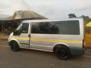 Ford Transit 2022 Silver