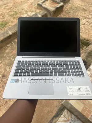 Laptop Asus K50IJ 12GB Intel Core i7 HDD 500GB
