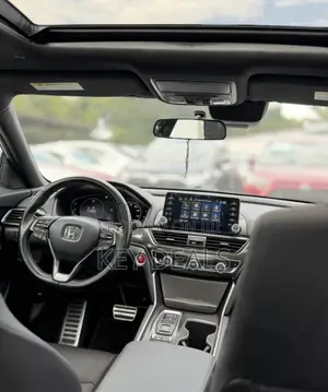 Honda Accord Sport 2.0T 2022 White