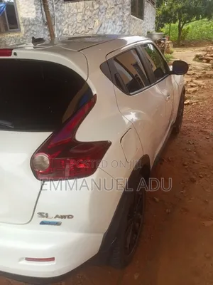 Nissan Juke 2012 White