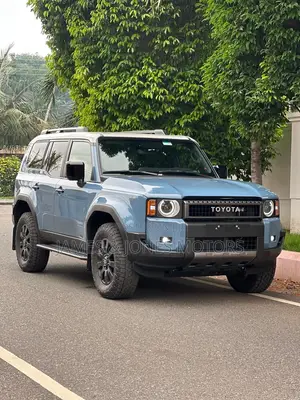 New Toyota Land Cruiser Prado 2.8 2024 Blue
