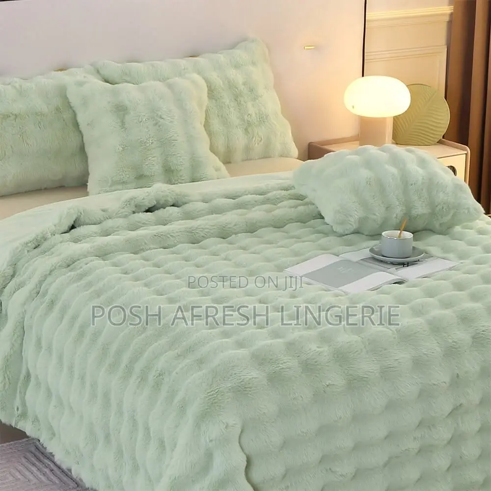 Bubble Blankets Fleece