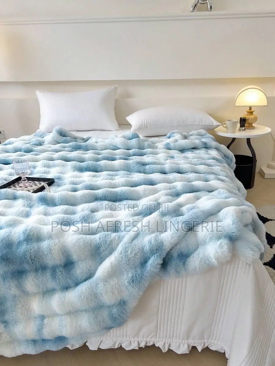Bubble Blankets Fleece