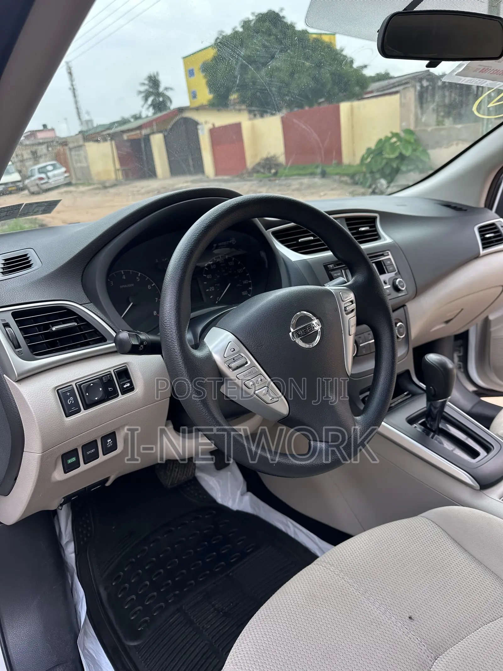 Nissan Sentra 2017 White