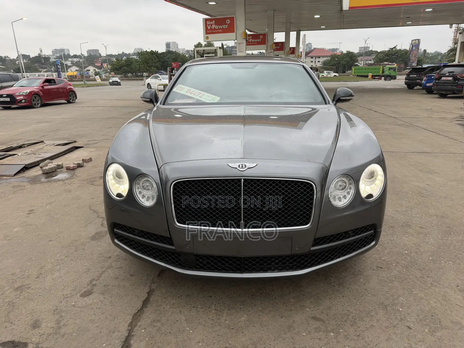 Bentley Flying Spur V8 2019 Gray