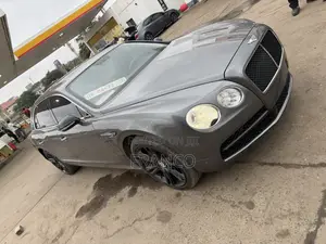 Bentley Flying Spur V8 2019 Gray