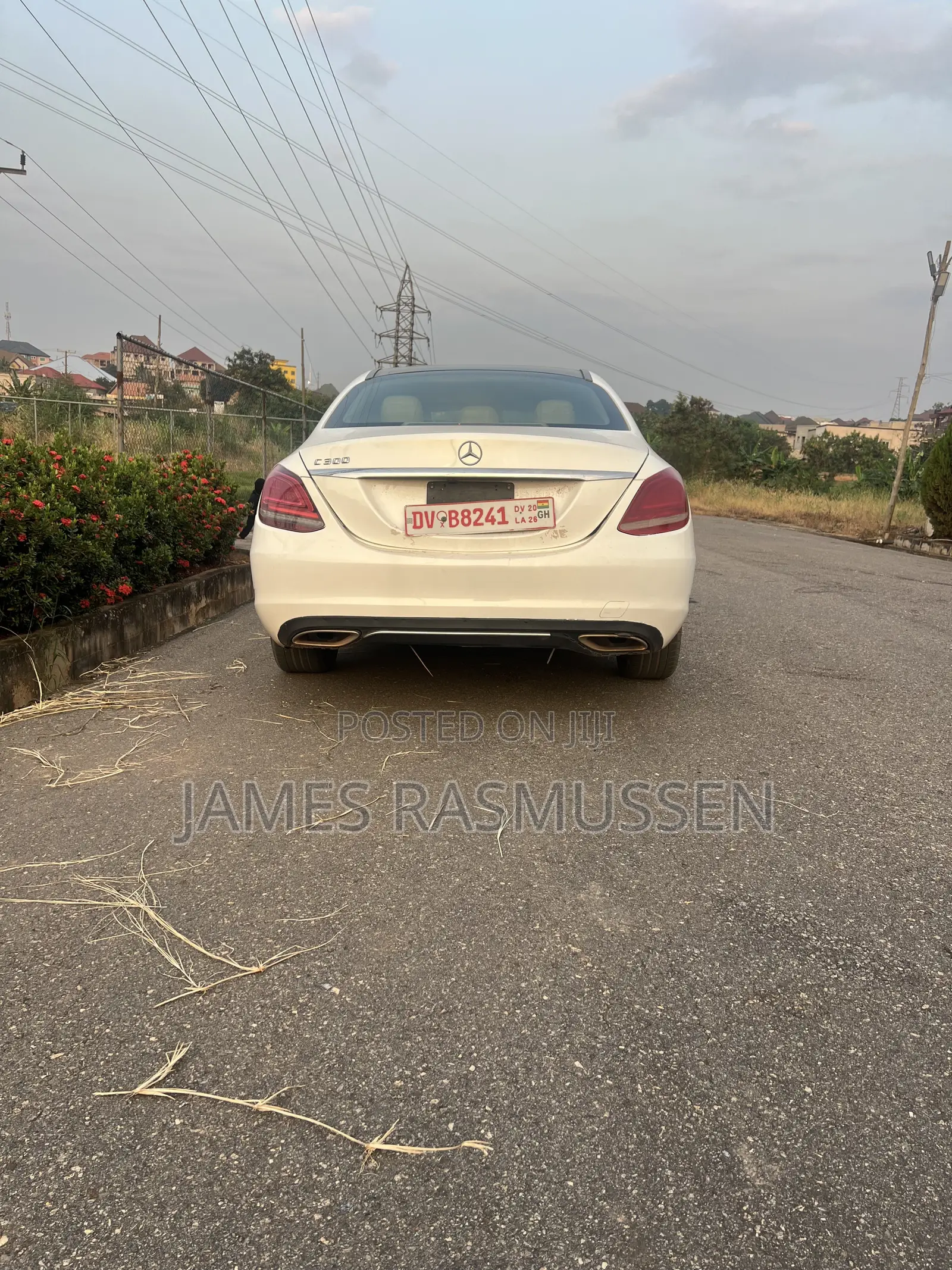 Mercedes-Benz C300 Luxury Sedan RWD (2.0L 4cyl 7A) 2016 White