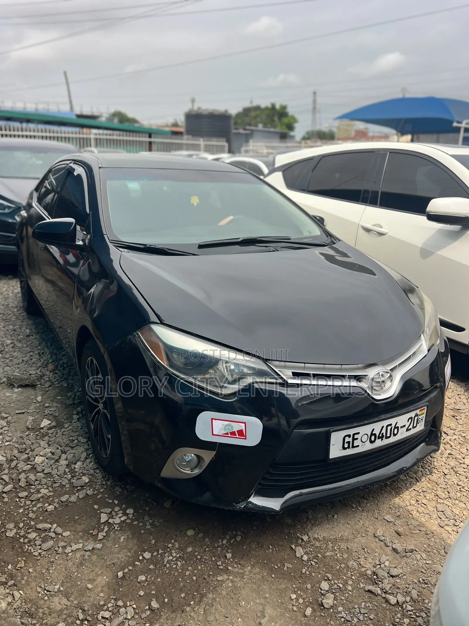 Toyota Corolla LE Eco 4dr Sedan (1.8L 4cyl CVT) 2015 Black
