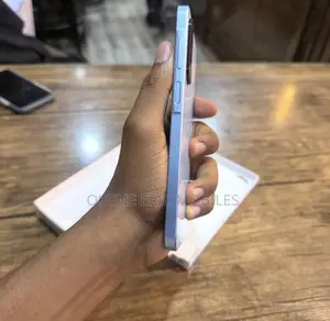 New Samsung Galaxy A17 5G 256 GB Blue