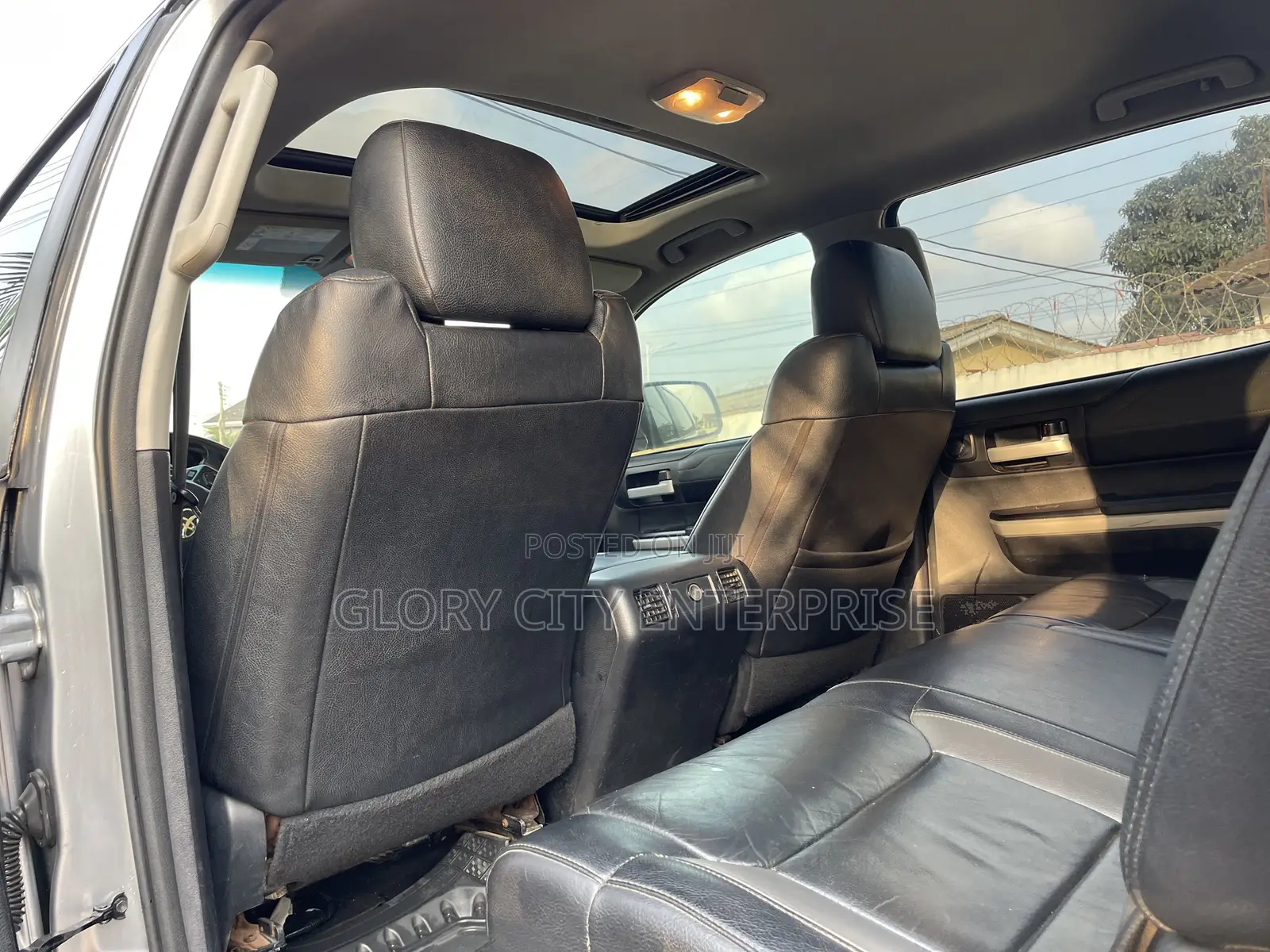 Toyota Tundra 2015 Silver