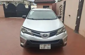 Toyota RAV4 LE 4dr SUV (2.5L 4cyl 6A) 2014 Silver