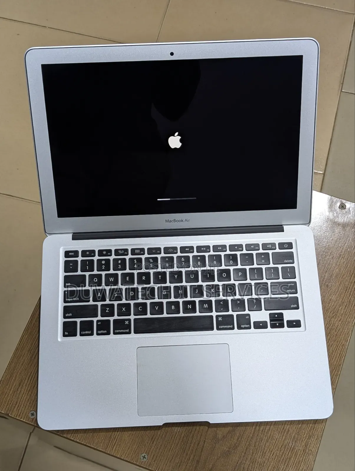 Laptop Apple MacBook Air 2017 8GB Intel Core i5 SSD 256GB