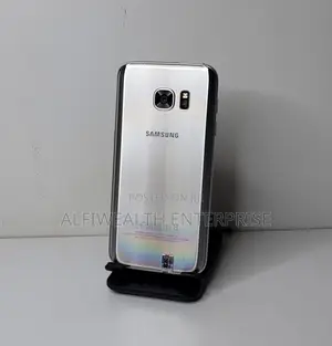New Samsung Galaxy S7 32 GB White