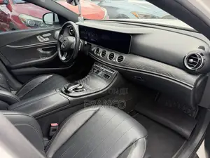 Mercedes-Benz E300 2019 White