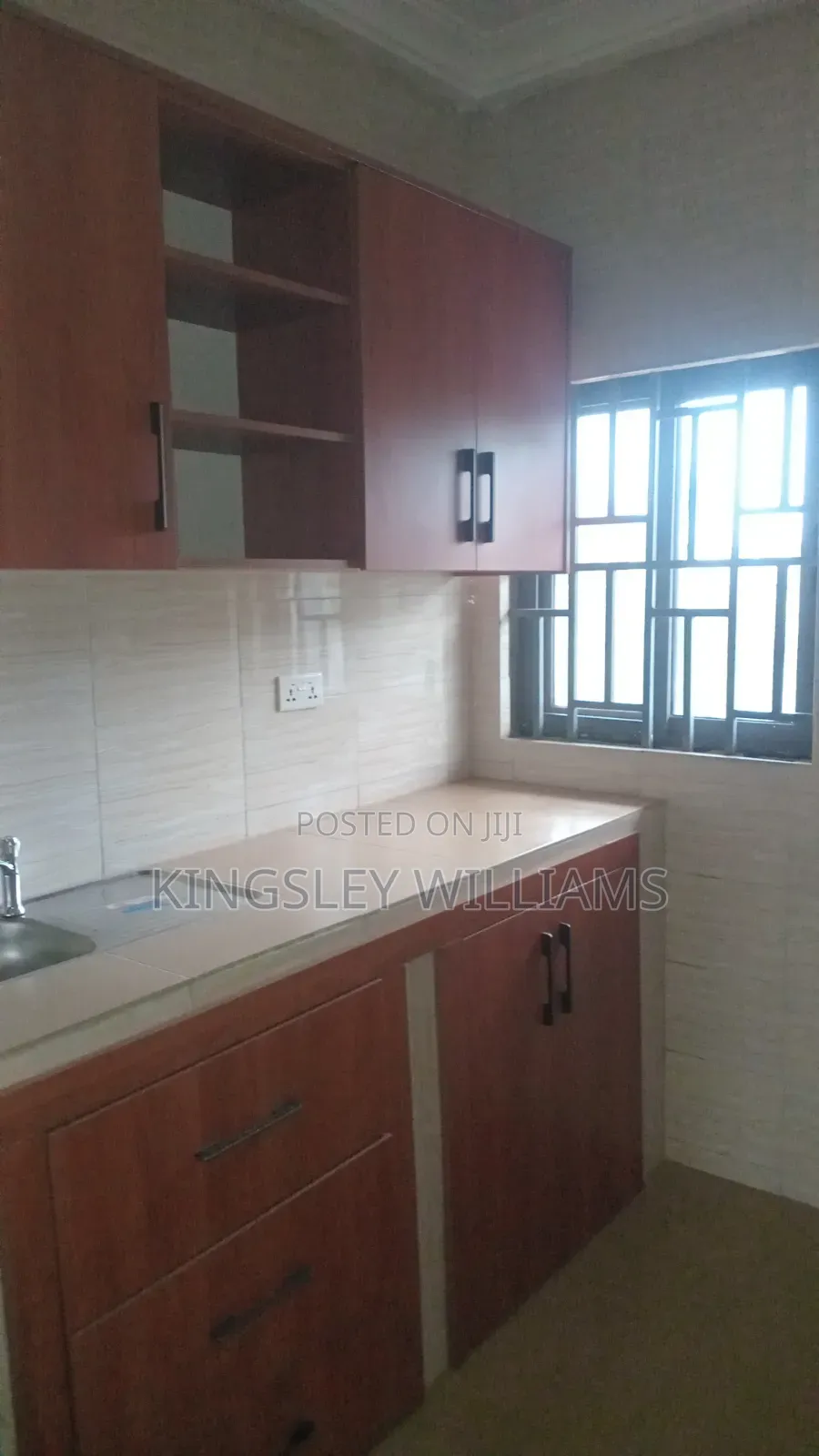 2bdrm Apartment in Afoko Foto for rent