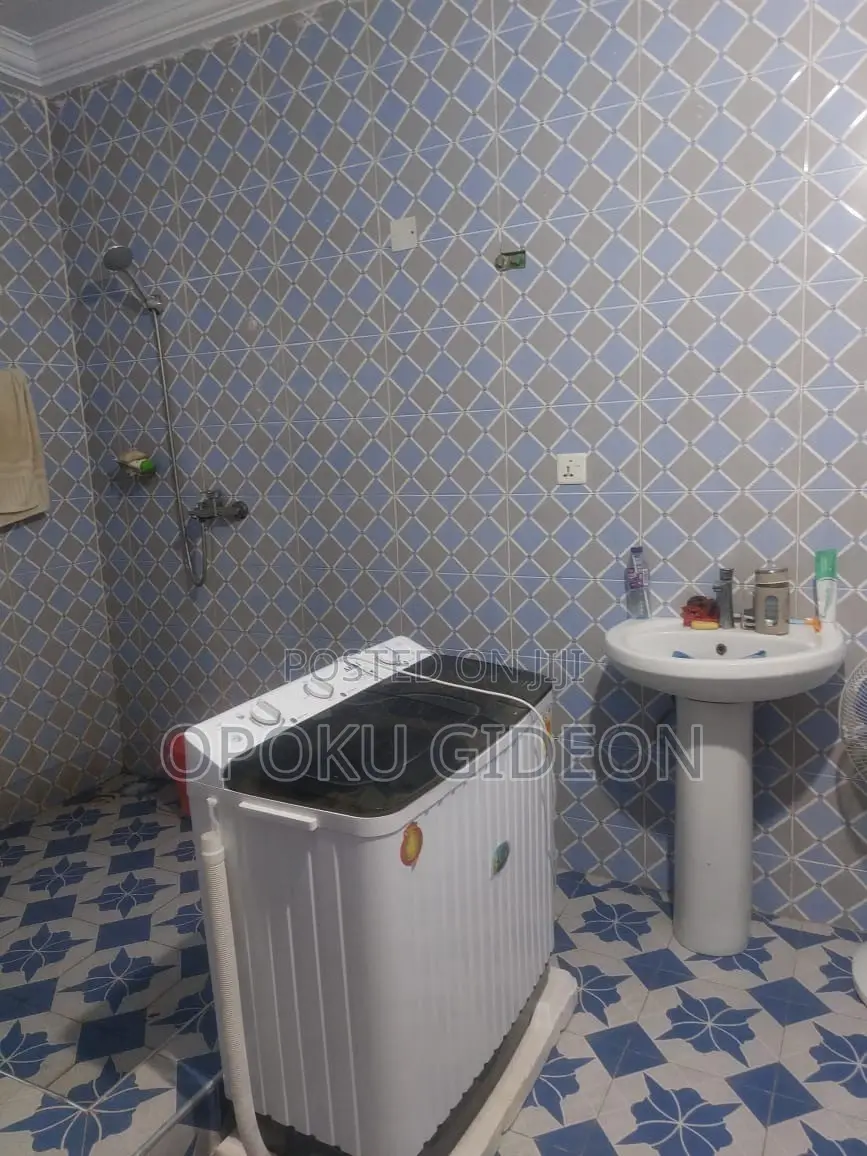 3bdrm Duplex in Ga Odumase, Olebu for sale