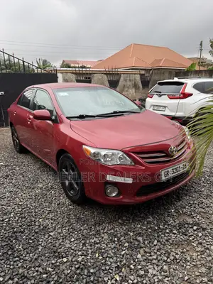 Toyota Corolla LE 4dr Sedan (1.8L 4cyl 4A) 2013 Red