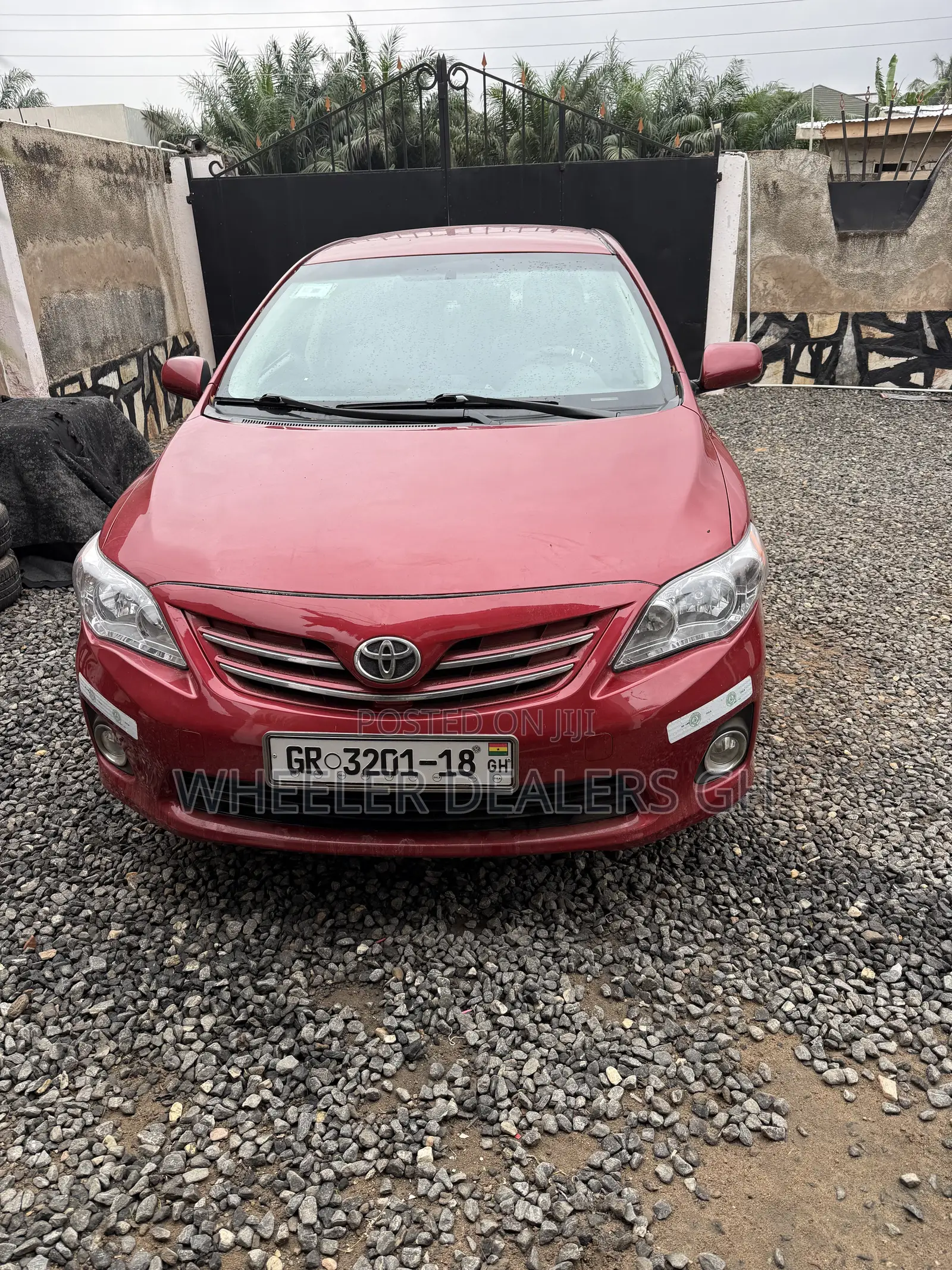 Toyota Corolla LE 4dr Sedan (1.8L 4cyl 4A) 2013 Red