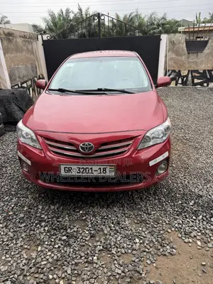Toyota Corolla LE 4dr Sedan (1.8L 4cyl 4A) 2013 Red