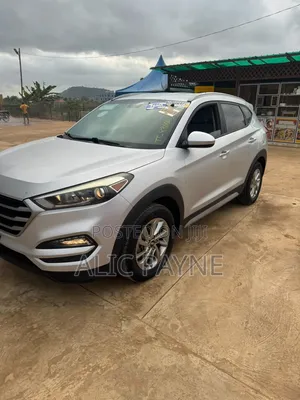 Hyundai Tucson 2018 Silver