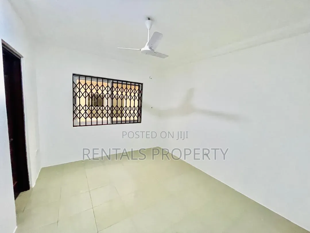 3bdrm House in Abokobi, Pentecost for rent
