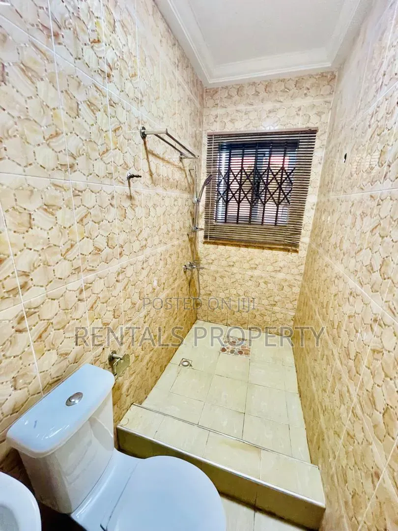3bdrm House in Abokobi, Pentecost for rent