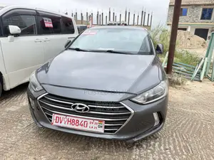 Hyundai Elantra Limited Sedan FWD (2.0L 4cyl 6A) 2017 Gray